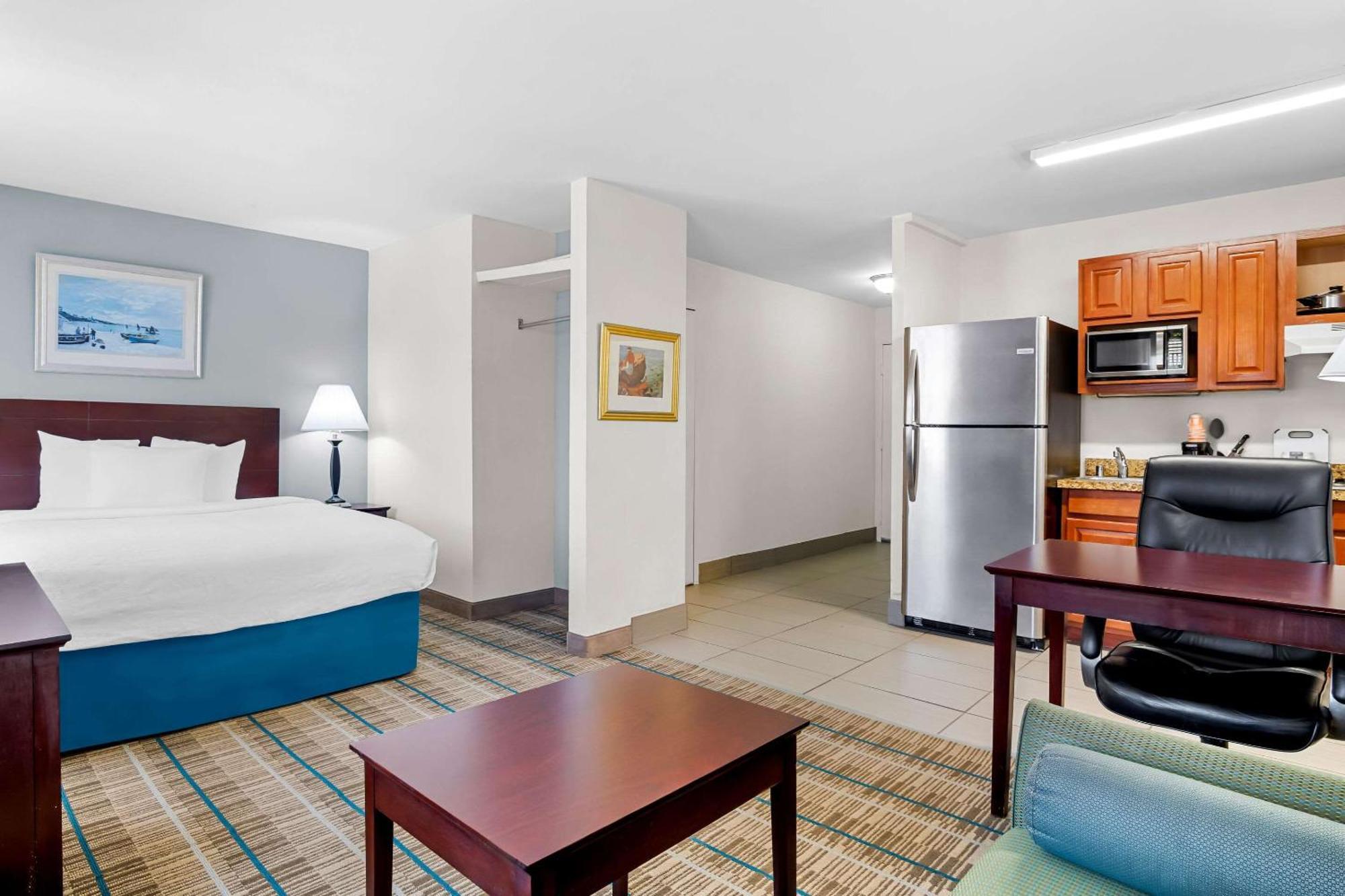 Mainstay Suites Addison-Dallas Exterior foto