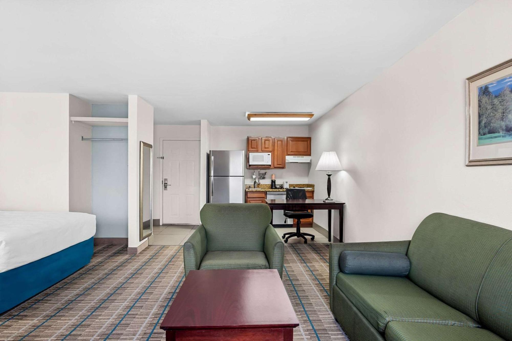 Mainstay Suites Addison-Dallas Exterior foto